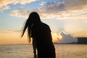 Research on the Pathways for Accelerating the Development of Shanghai's Service Industry Research on the Pathways for Accelerating the Development of Shanghai's Service Industry